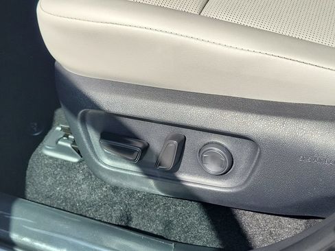 New 2026 Toyota RAV4 XLE Premium w/ Panoramic Sun Roof Package FWD image 23