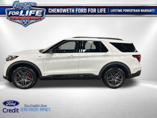 New 2026 Ford Explorer ST-Line w/ ST-Line Street Pack AWD/4WD video 2