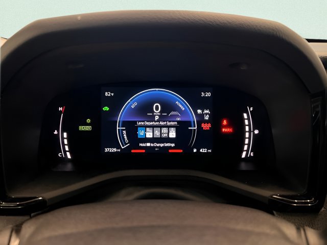 Used 2025 Toyota Camry LE FWD image 18
