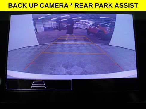 Used 2022 Chevrolet Malibu RS FWD image 5