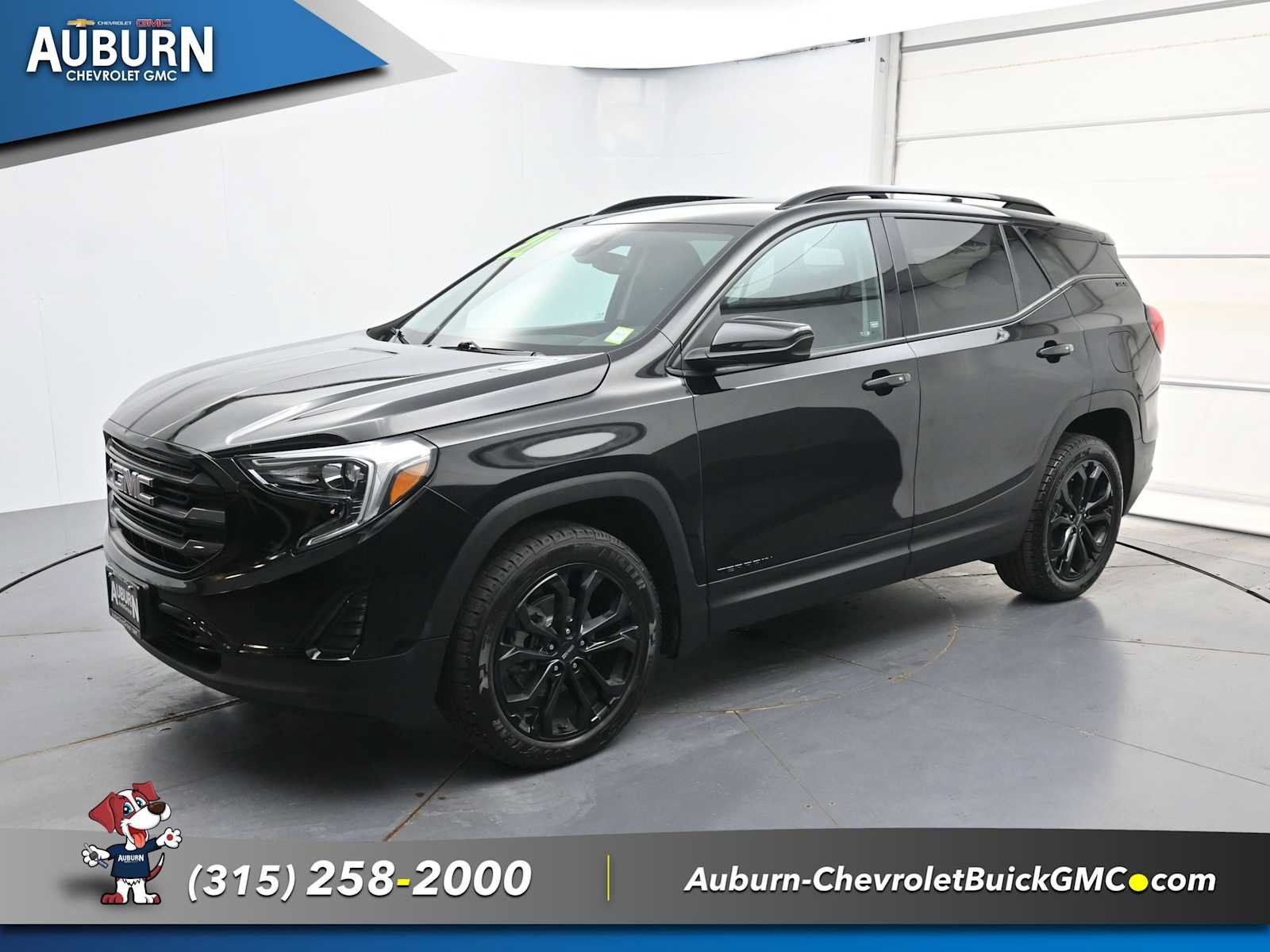 Used 2021 GMC Terrain SLE w/ Driver Convenience Package AWD/4WD image 2