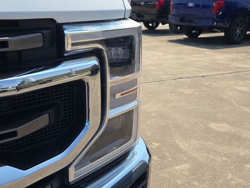 Used 2022 Ford F250 King Ranch w/ King Ranch Ultimate Package AWD/4WD image 12