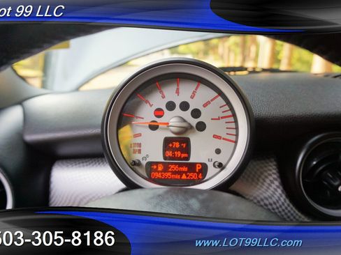 Used 2009 MINI Cooper Clubman S w/ Sport Pkg image 23