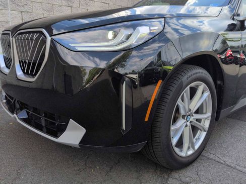 Used 2025 BMW X3 xDrive30i w/ Premium Package AWD/4WD image 11