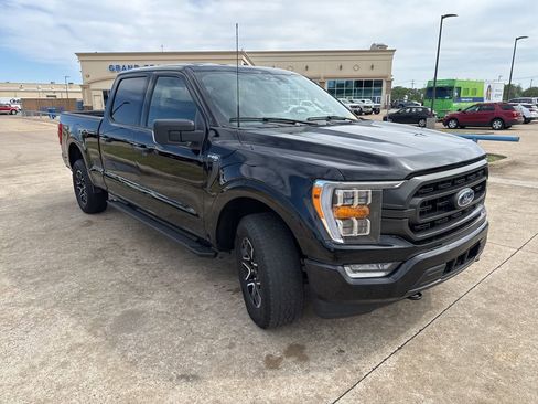 Used 2023 Ford F150 XLT w/ Equipment Group 302A High image 19