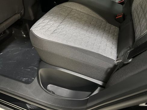 New 2025 Volkswagen Tiguan S image 22