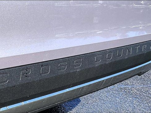 New 2026 Volvo V60 B5 Cross Country Ultra w/ Protection Package Premier AWD/4WD image 9