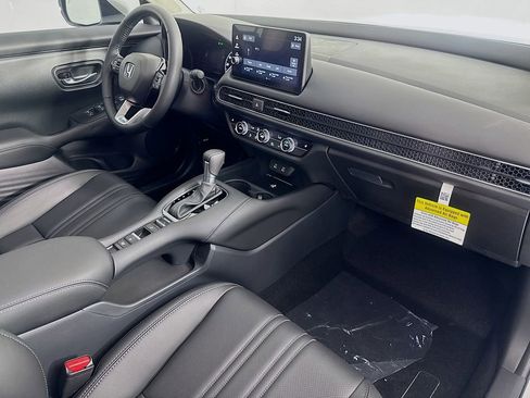 New 2026 Honda HR-V EX-L image 38