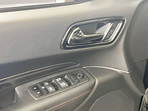Used 2023 Dodge Durango R/T AWD/4WD image 18