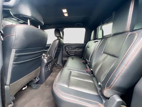 Used 2020 Nissan Titan PRO-4X w/ Pro-4x Convenience Package image 25