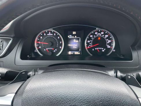 Used 2016 Toyota Camry SE image 31