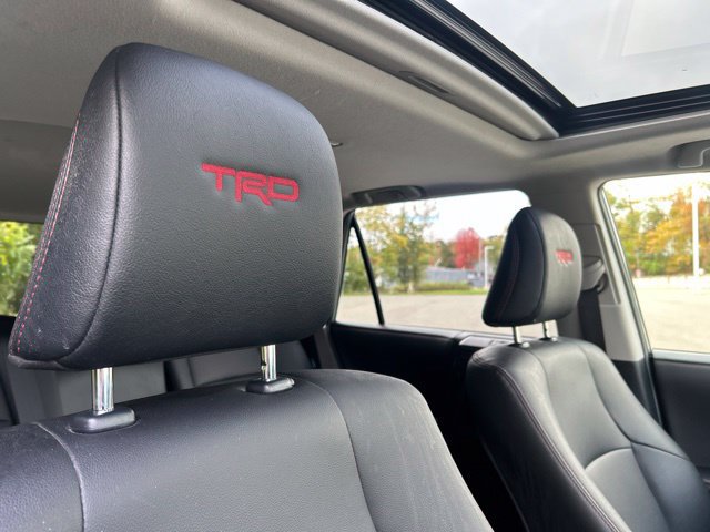 Used 2023 Toyota 4Runner TRD Off-Road Premium w/ Off Road Premium Plus Package AWD/4WD image 23