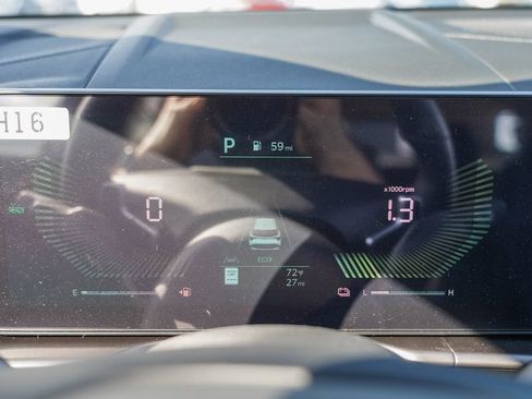 Certified 2026 Kia Sportage EX AWD/4WD image 23