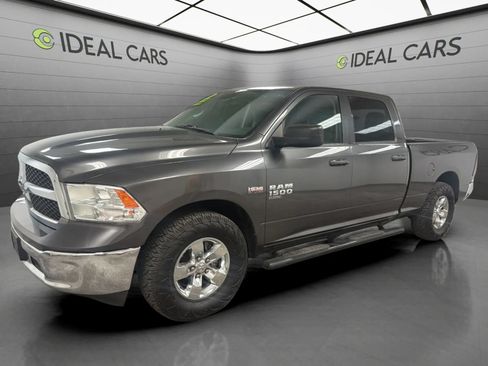 Used 2020 RAM 1500 Classic SLT RWD image 1