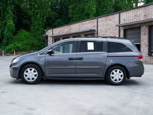 Used 2016 Honda Odyssey LX image 4