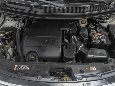Used 2016 Ford Explorer XLT w/ Equipment Group 202A FWD image 53