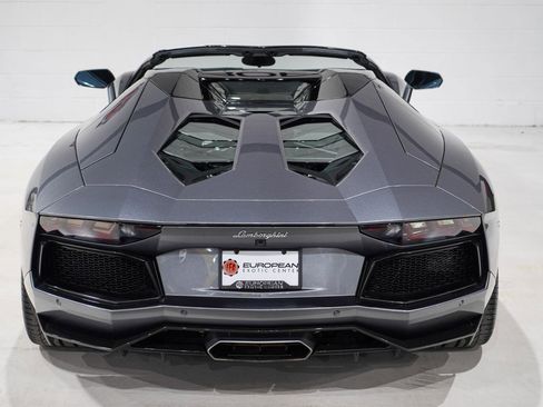 Used 2014 Lamborghini Aventador LP 700-4 image 37