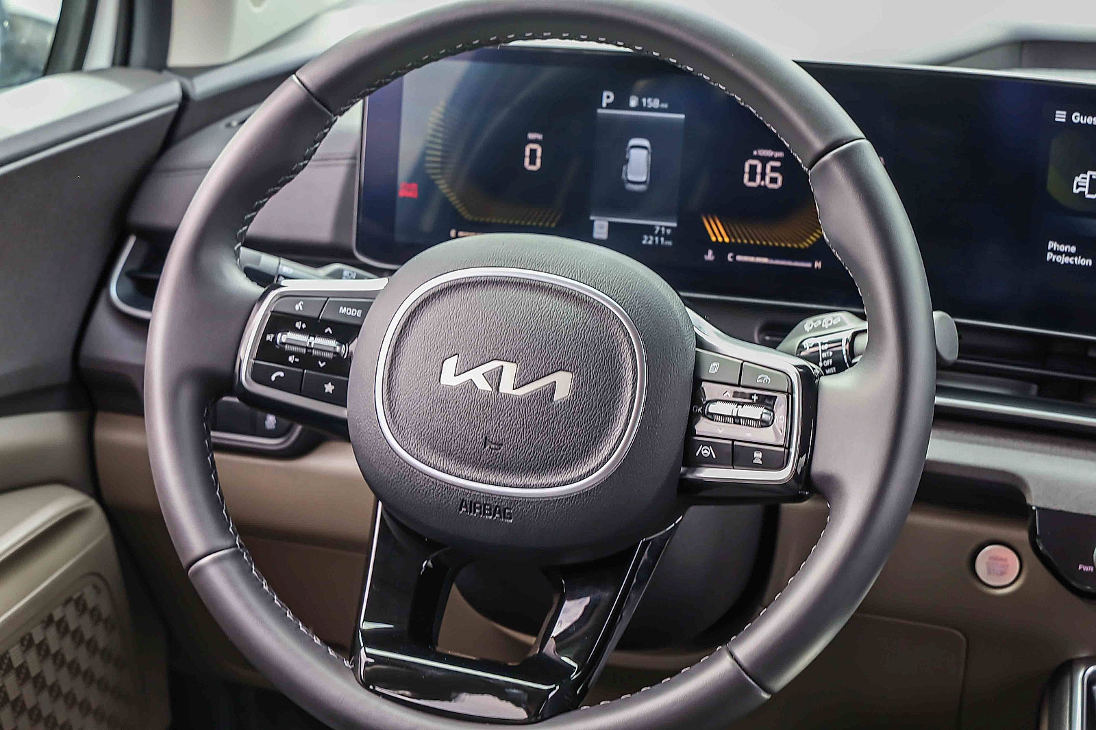 Used 2026 Kia Carnival EX FWD image 14