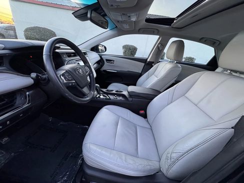 Used 2018 Toyota Avalon XLE Plus w/ Carpet Mat Package image 11