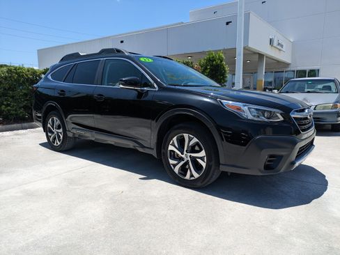 Used 2022 Subaru Outback Limited w/ Popular Package #2 AWD/4WD image 2