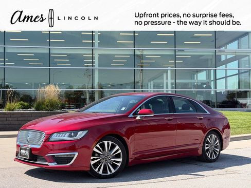 Used 2017 Lincoln MKZ Reserve w/ Climate Package FWD image 1