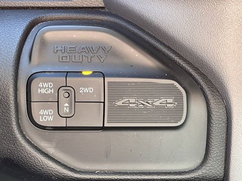 Used 2024 RAM 2500 Big Horn image 34