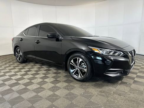 Used 2023 Nissan Sentra SV image 2