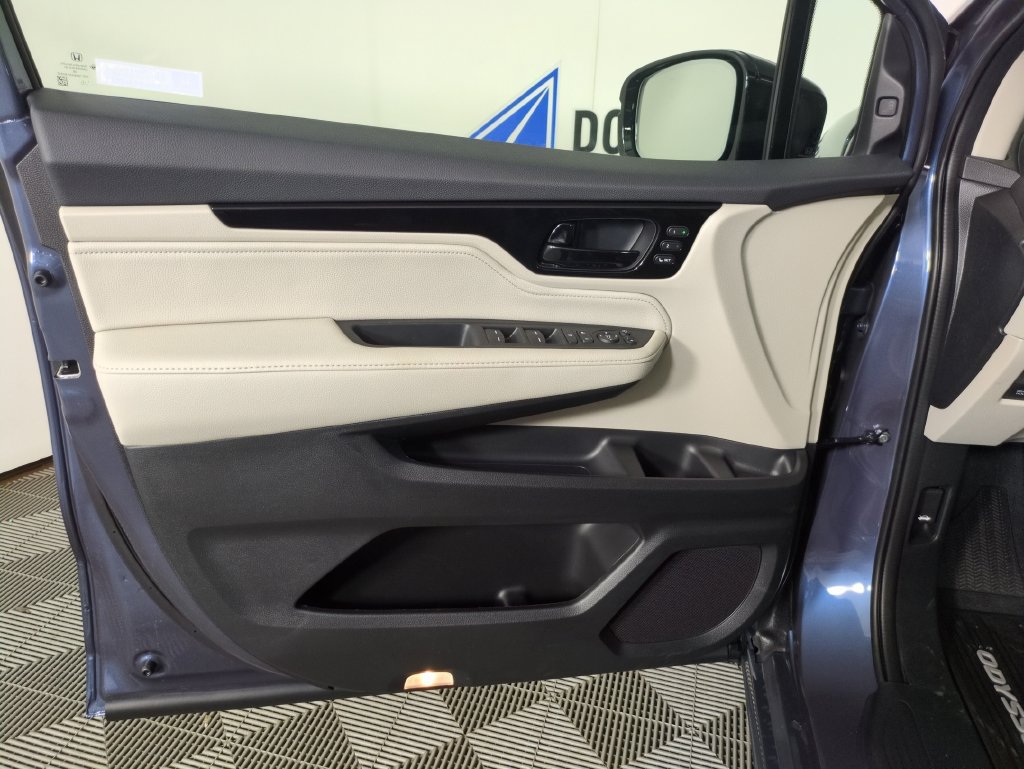 New 2027 Honda Odyssey Elite image 11