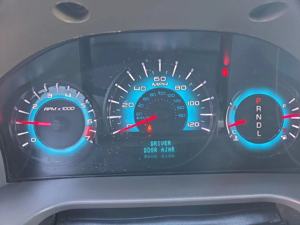 Used 2011 Ford Fusion SEL w/ 301A Rapid Spec Order Code FWD image 13