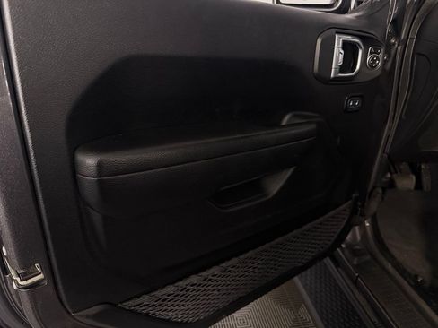 Used 2023 Jeep Wrangler Unlimited Rubicon 4xe w/ Steel Bumper Group AWD/4WD image 25