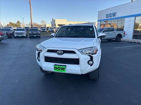 Used 2018 Toyota 4Runner SR5 image 2