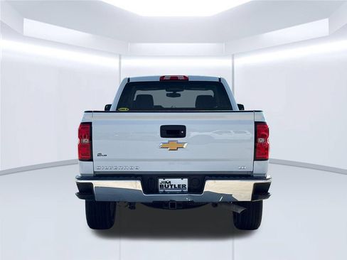 Used 2019 Chevrolet Silverado 1500 LT w/ All Star Edition AWD/4WD image 4