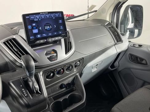 Used 2019 Ford Transit 250 130 Low Roof w/ Exterior Upgrade Package RWD image 9