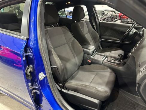 Used 2020 Dodge Charger SXT image 13