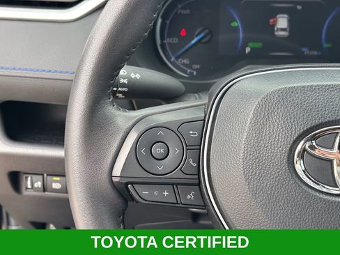 Used 2025 Toyota RAV4 SE AWD/4WD image 12