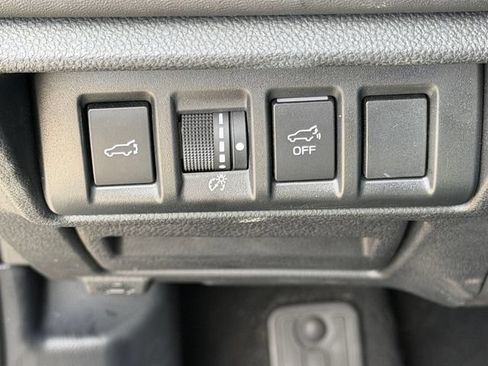 Used 2024 Subaru Outback Onyx Edition AWD/4WD image 24