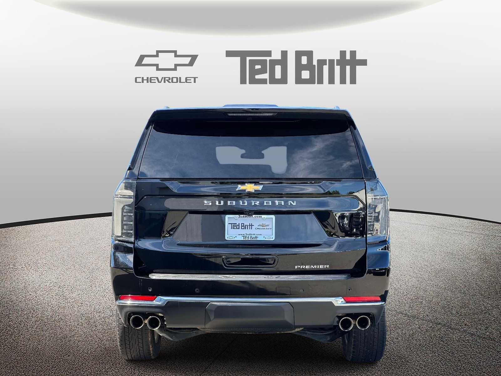 Used 2026 Chevrolet Suburban Premier AWD/4WD image 5