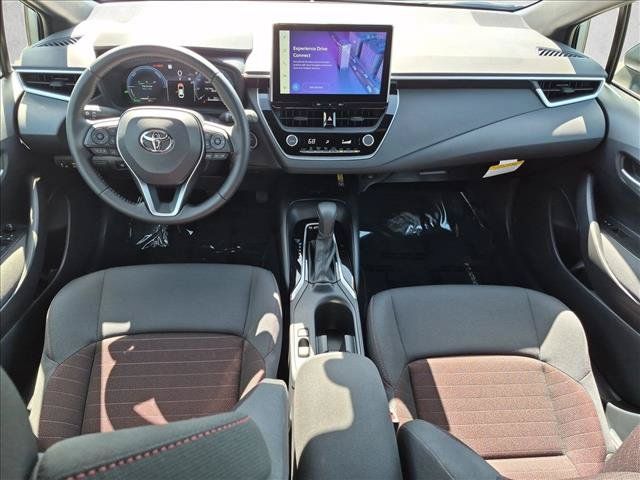 Certified 2026 Toyota Corolla SE w/ SE Premium Package FWD image 17