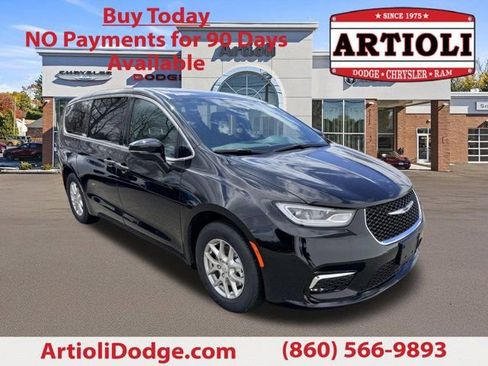 New 2026 Chrysler Pacifica Select image 1