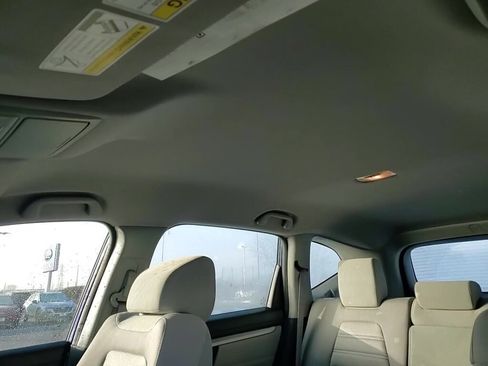 Used 2019 Honda CR-V LX image 19