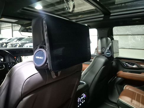 Certified 2023 GMC Yukon Denali Ultimate image 37