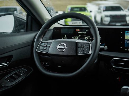 New 2026 Nissan Sentra SR w/ SR Premium Package image 14