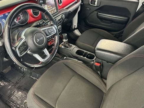 Used 2021 Jeep Gladiator Rubicon AWD/4WD image 11