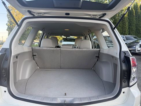 Used 2010 Subaru Forester 2.5X AWD/4WD image 31