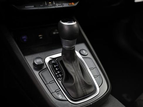 Used 2023 Hyundai Kona SEL image 38