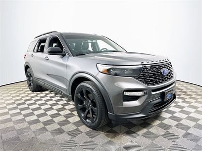 Used 2023 Ford Explorer ST-Line w/ Class IV Trailer Tow Package