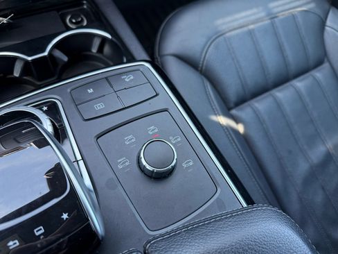 Used 2016 Mercedes-Benz GLE 350 4MATIC w/ Premium Package image 31