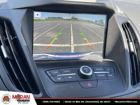 Used 2018 Ford Escape SE w/ SE Sync 3 Package AWD/4WD image 21