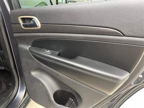 Used 2015 Jeep Grand Cherokee Laredo w/ Quick Order Package 23E image 57