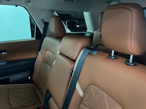 New 2026 Nissan Pathfinder Platinum image 20